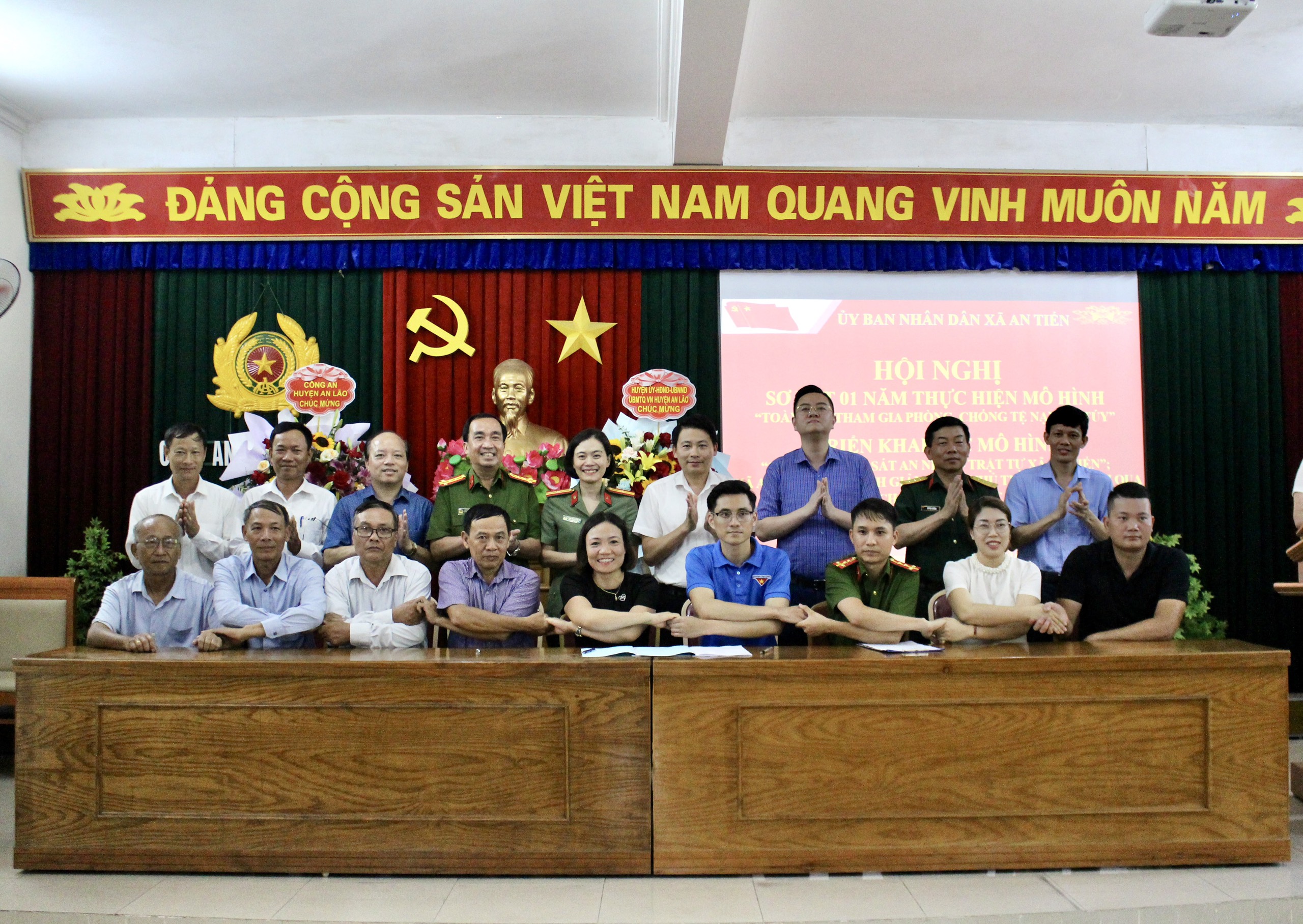 Xã An Tiến (huyện An Lão) sơ kết mô hình “Toàn dân tham gia phòng, chống tệ nạn ma tuý” và triển khai 2 mô hình mới